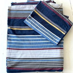 Pottery Barn Dorm Duvet Cover and Sham, Twin